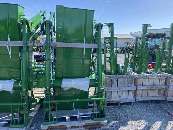 Image of John Deere H310 Primary image