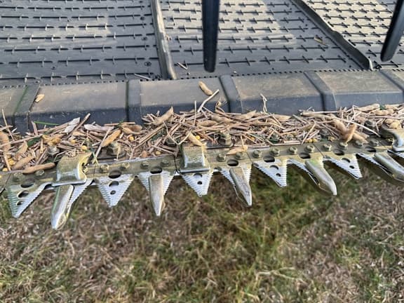 Image of John Deere HD35F equipment image 4