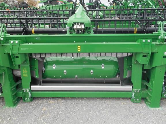 Image of John Deere HD35R equipment image 4