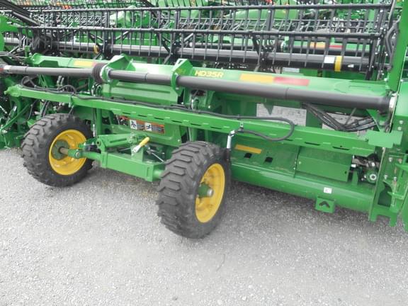 Image of John Deere HD35R equipment image 2