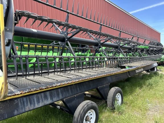 Image of John Deere HD35R equipment image 4