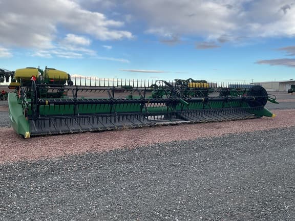 Image of John Deere HD35R equipment image 3