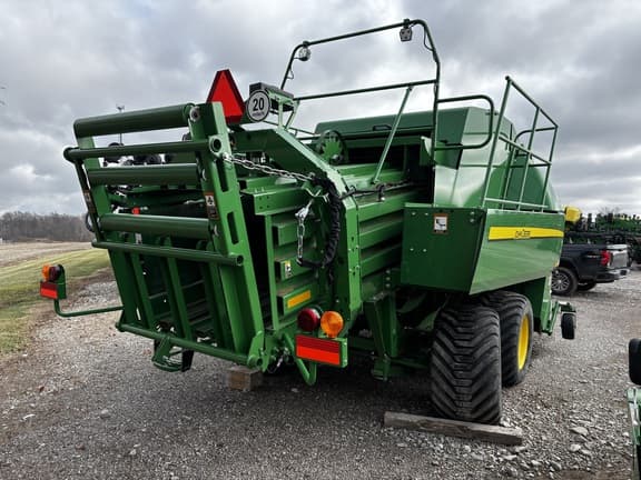 Image of John Deere L341 equipment image 3