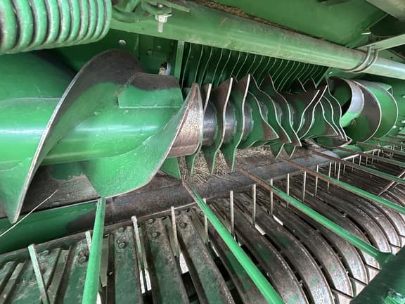 Image of John Deere L341 equipment image 2