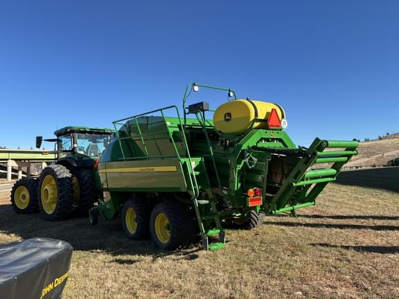 Image of John Deere L341 equipment image 1