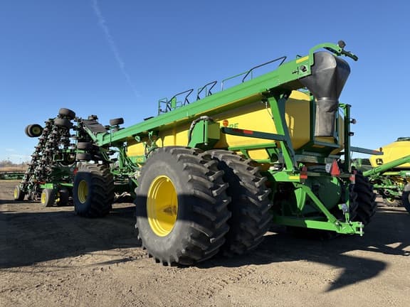 Image of John Deere N560 equipment image 4