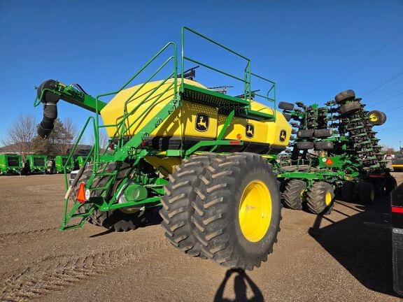 Image of John Deere N560 equipment image 2