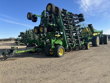 Main image John Deere N560F