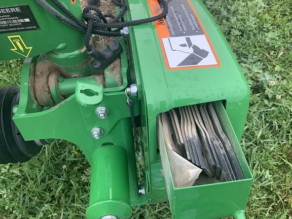 Image of John Deere R240 equipment image 3
