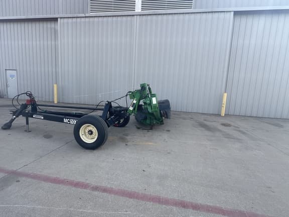 Image of John Deere R310 equipment image 3