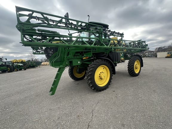 2023 John Deere R4023 Equipment Image0