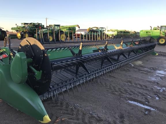 Image of John Deere RD35F Primary image