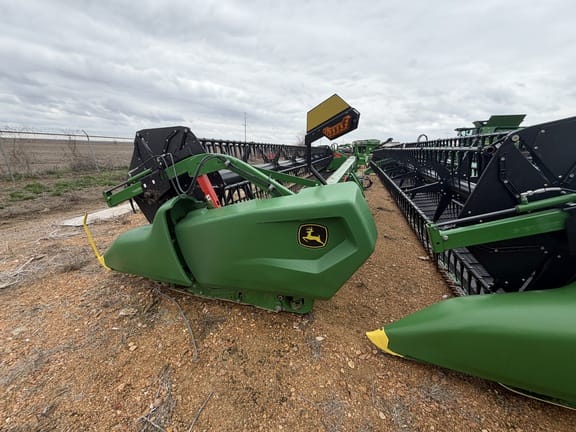 2023 John Deere RD35F Equipment Image0