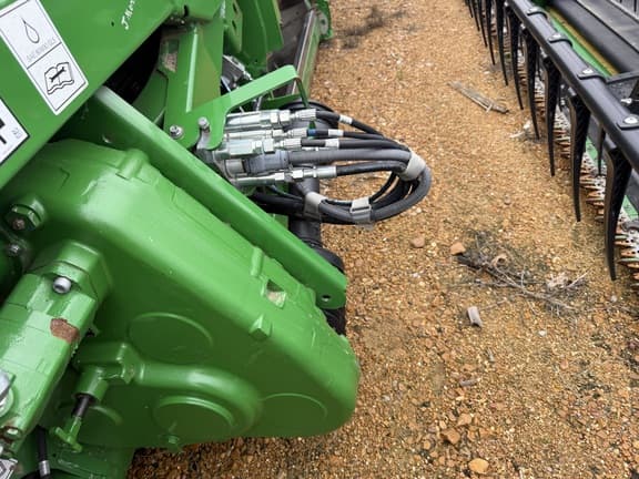 Image of John Deere RD35F equipment image 3