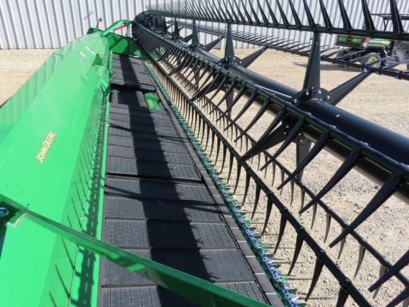 Image of John Deere RD35F equipment image 1