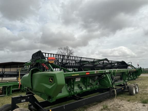 Image of John Deere RD35F equipment image 3