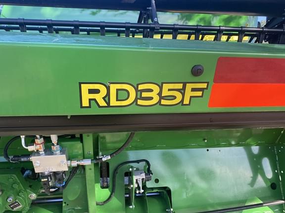 Image of John Deere RD35F equipment image 2