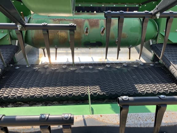 Image of John Deere RD40F equipment image 4