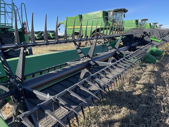 Image of John Deere RD40F equipment image 1
