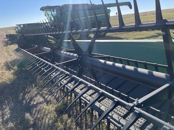 Image of John Deere RD40F Primary image