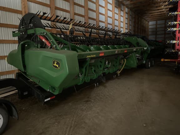 Image of John Deere RD40F equipment image 1