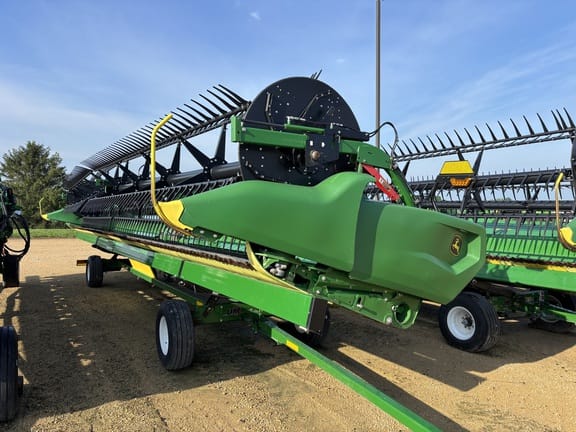 2023 John Deere RD40F Equipment Image0