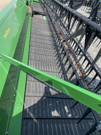 Image of John Deere RD40F equipment image 3