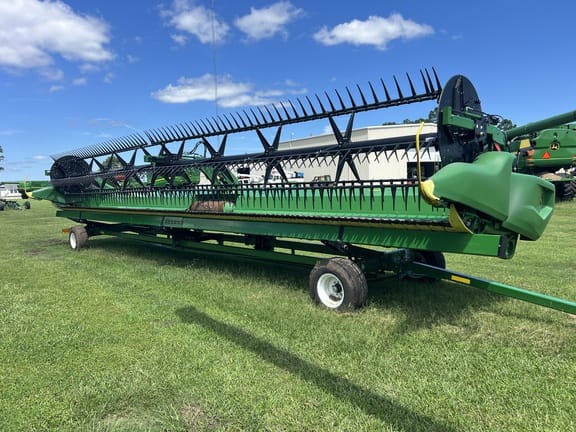 2023 John Deere RD40F Equipment Image0