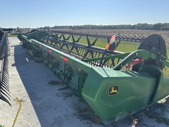 Image of John Deere RD45F equipment image 3