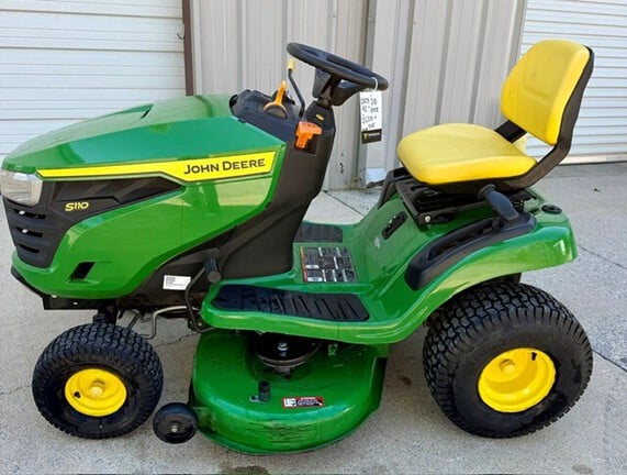 2023 John Deere S110 Equipment Image0