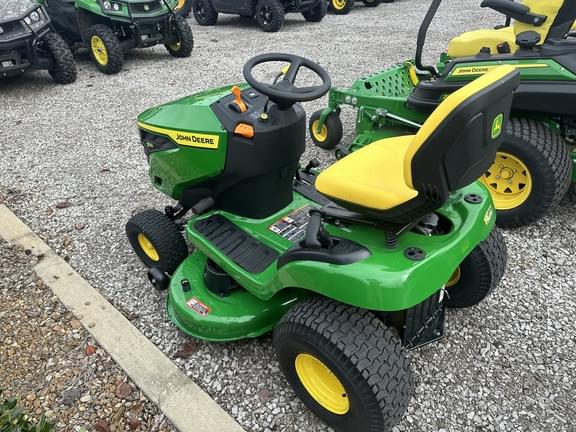 Image of John Deere S110 equipment image 4