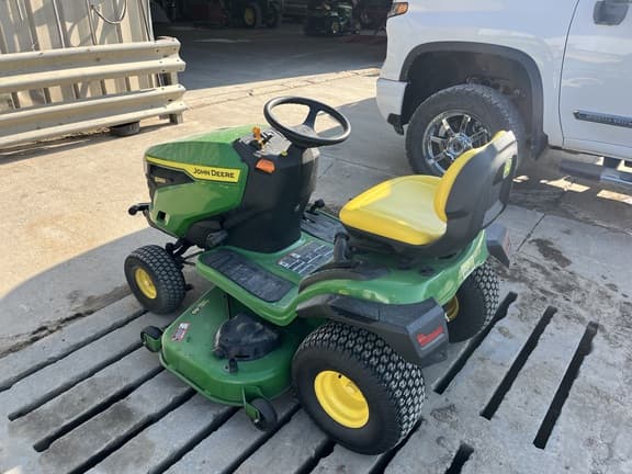 Image of John Deere S240 Primary image