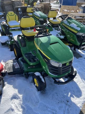 Image of John Deere S240 equipment image 1