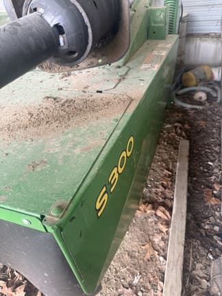 Image of John Deere S300 equipment image 1