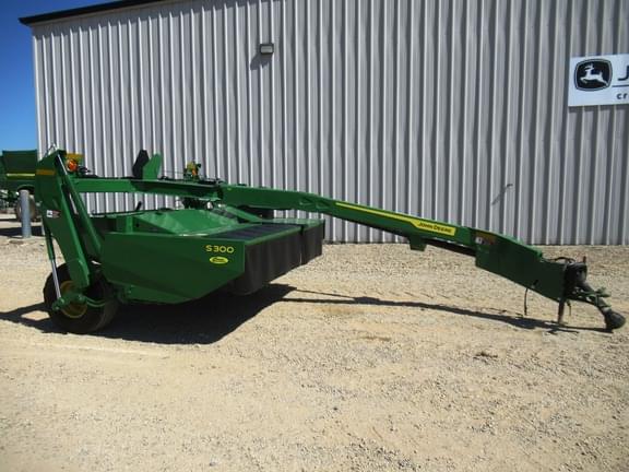 Image of John Deere S300 Primary image