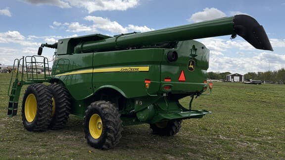 Image of John Deere S760 equipment image 4