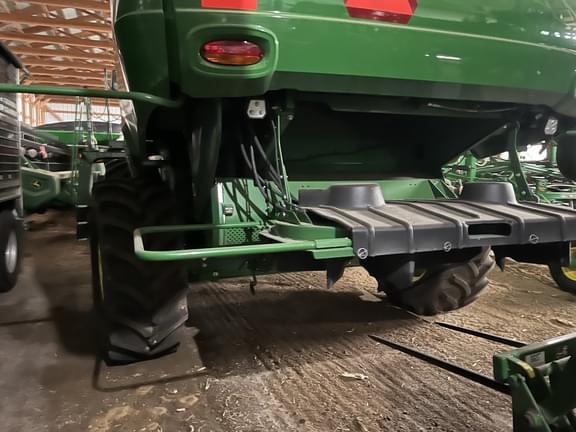 Image of John Deere S760 equipment image 4