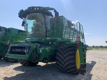 Main image John Deere S760