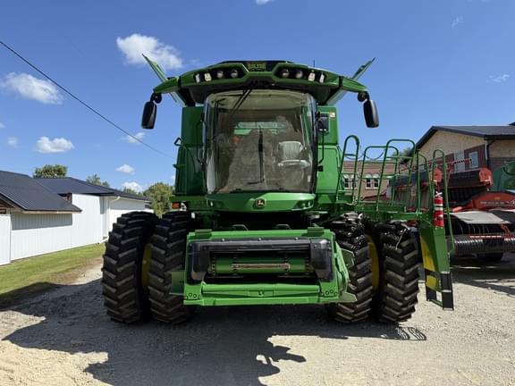 Image of John Deere S760 equipment image 2