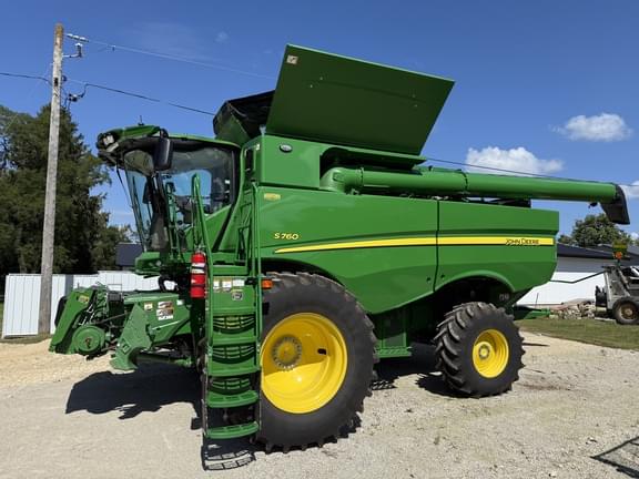 Image of John Deere S760 Primary image