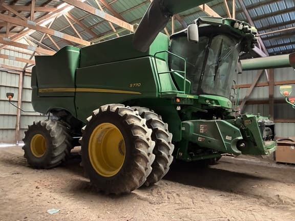 Image of John Deere S770 equipment image 1