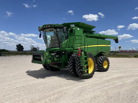 Image of John Deere S770 Primary image