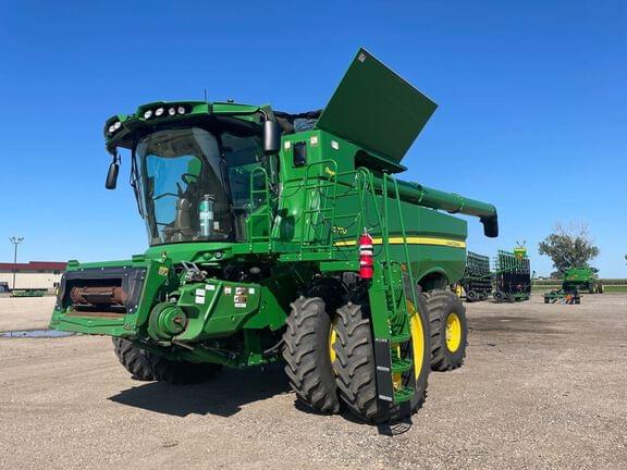 Image of John Deere S770 Primary image