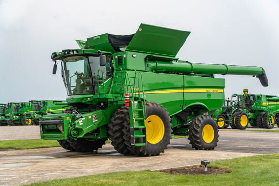 2023 John Deere S770 Equipment Image0