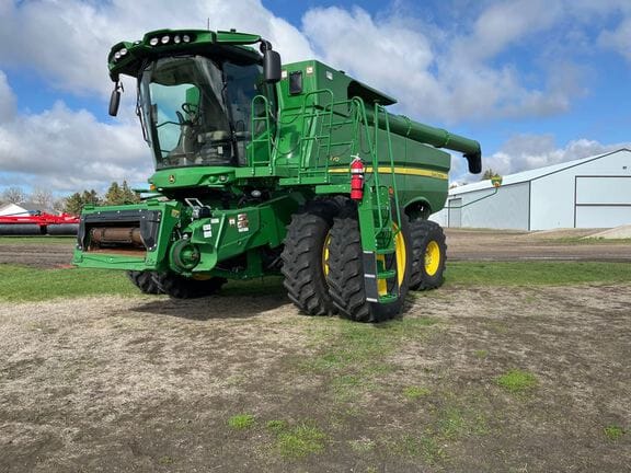 2023 John Deere S770 Equipment Image0