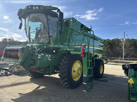 Image of John Deere S770 equipment image 3