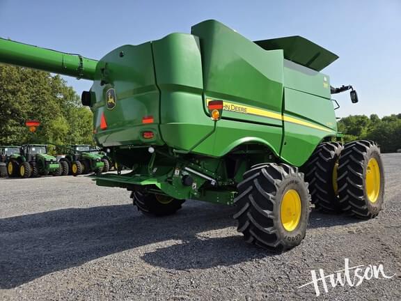 Image of John Deere S770 equipment image 4