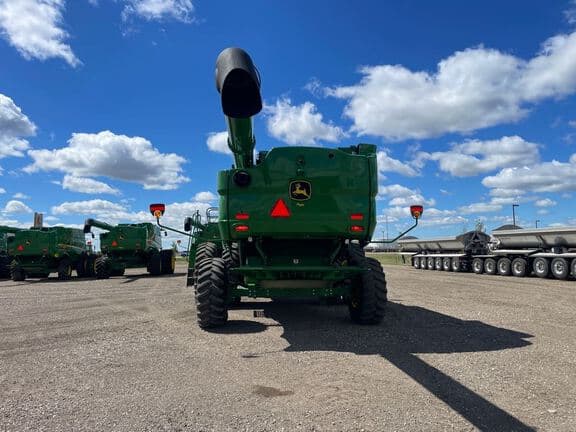 Image of John Deere S770 equipment image 3