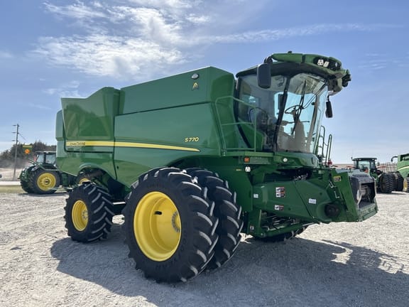 2023 John Deere S770 Equipment Image0