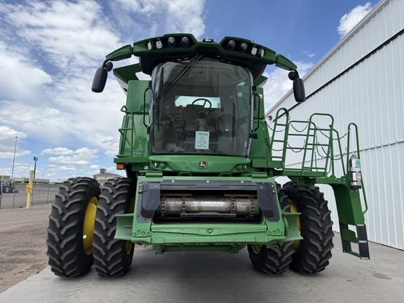 Image of John Deere S770 equipment image 2